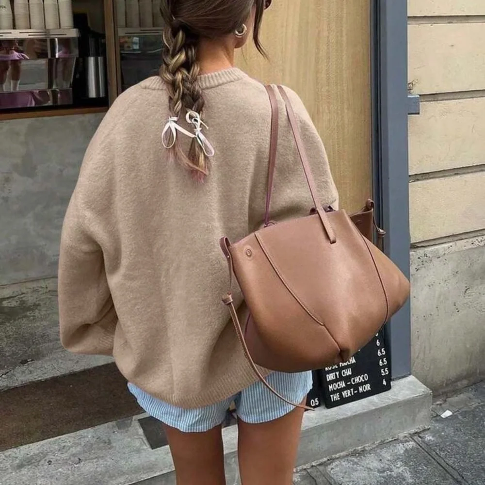 OUT OF STOCK Oversized cozy knit sweater preppy light yellow - Picture 11 of 12